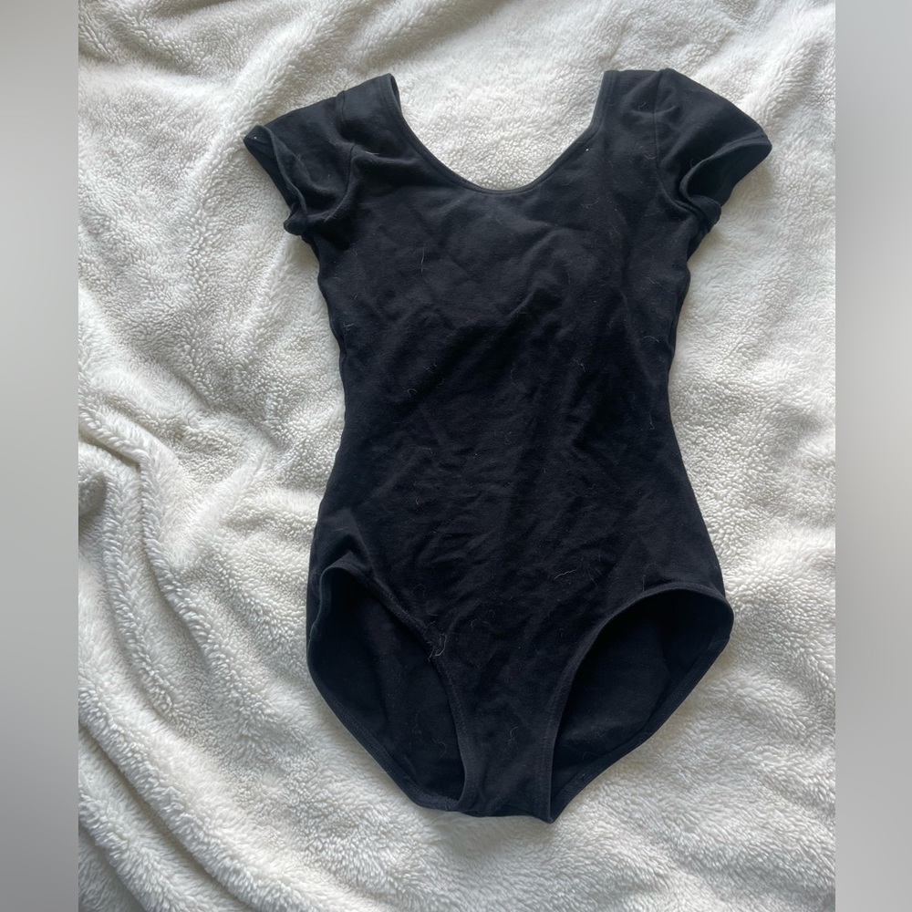 Capezio woman’s small black cap sleeve leotard